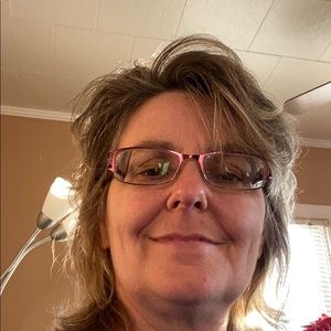 Meet your Posher, Jen